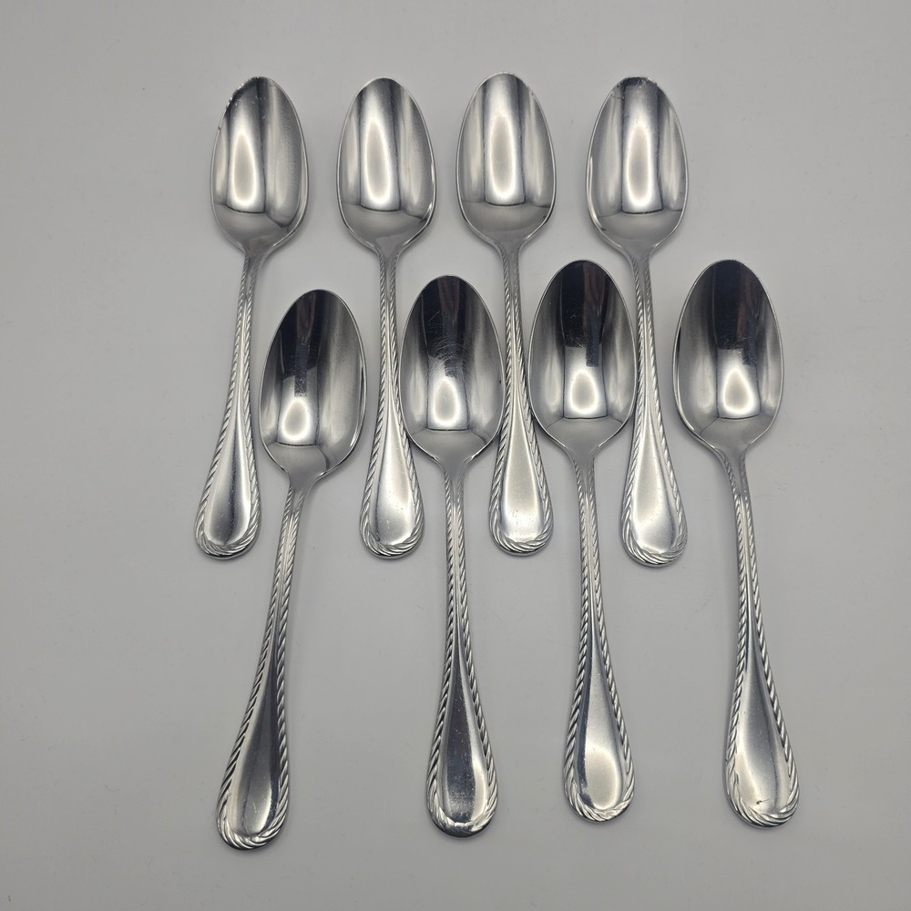 Oneida Belmont Lyons Stainless Oval Soup Spoons Set of 8 Glossy 7 1/8"
